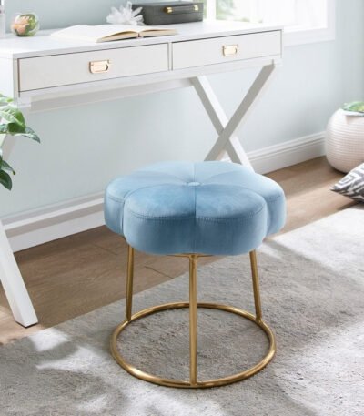 velvet-flower-shaped-stool-bedroom-decor